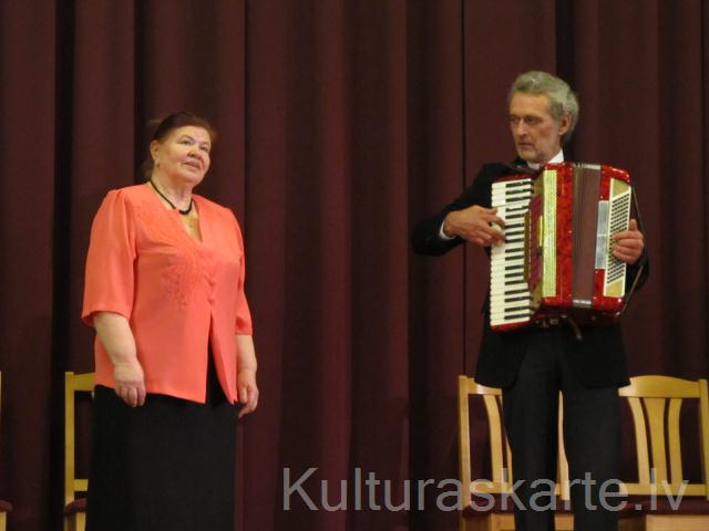Vokāli instrumentālais ansamblis